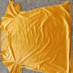 Mustard Old Navy blouse medium